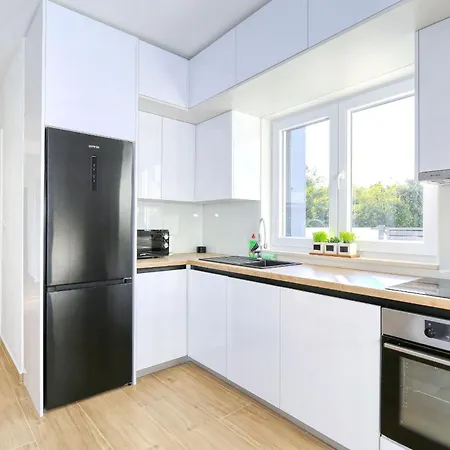 Gea With Heated Pool *