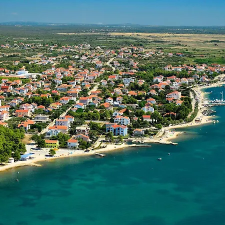 Gea With Heated Pool * Vrsi