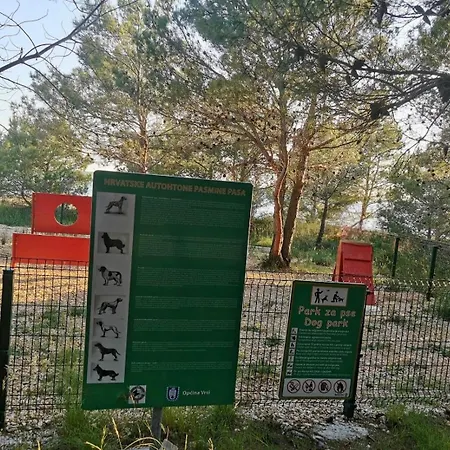 Gea With Heated Pool *