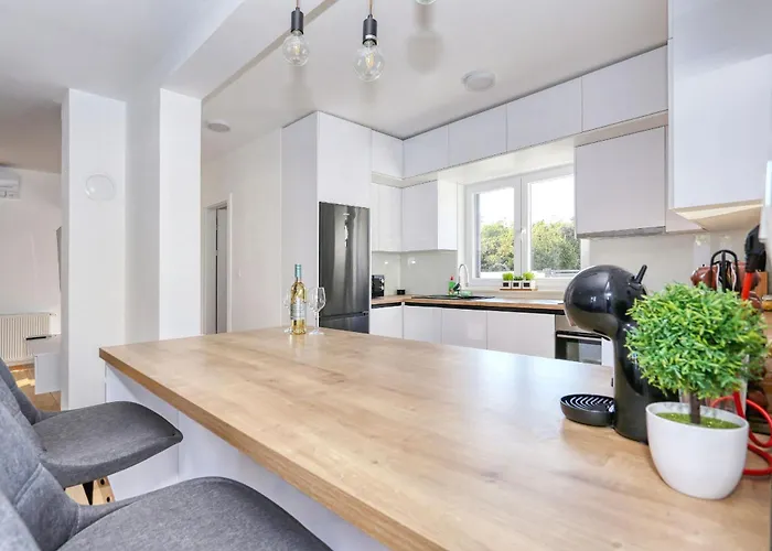 Gea With Heated Pool * Vrsi