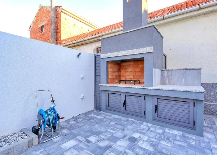 Villa Gea With Heated Pool *